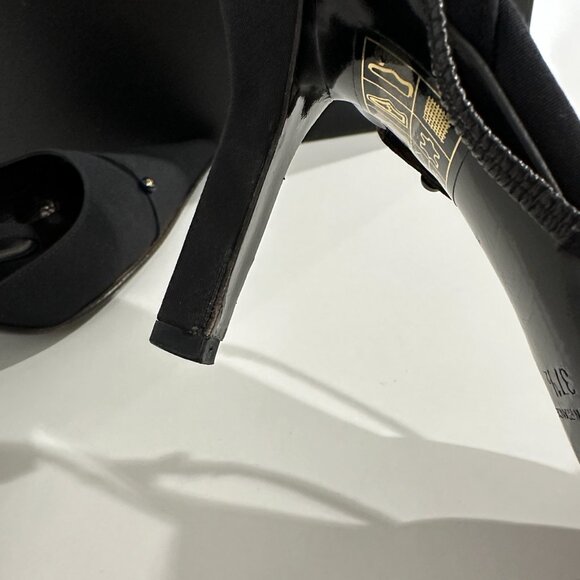 Chanel Black Fabric Point Toe D'Orsay Heels Size 7.5 - Picture 14 of 15